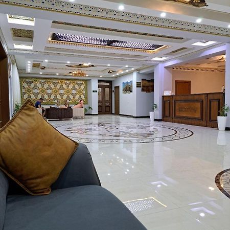 Caravan Plaza Inn Boutique Бухара Екстер'єр фото