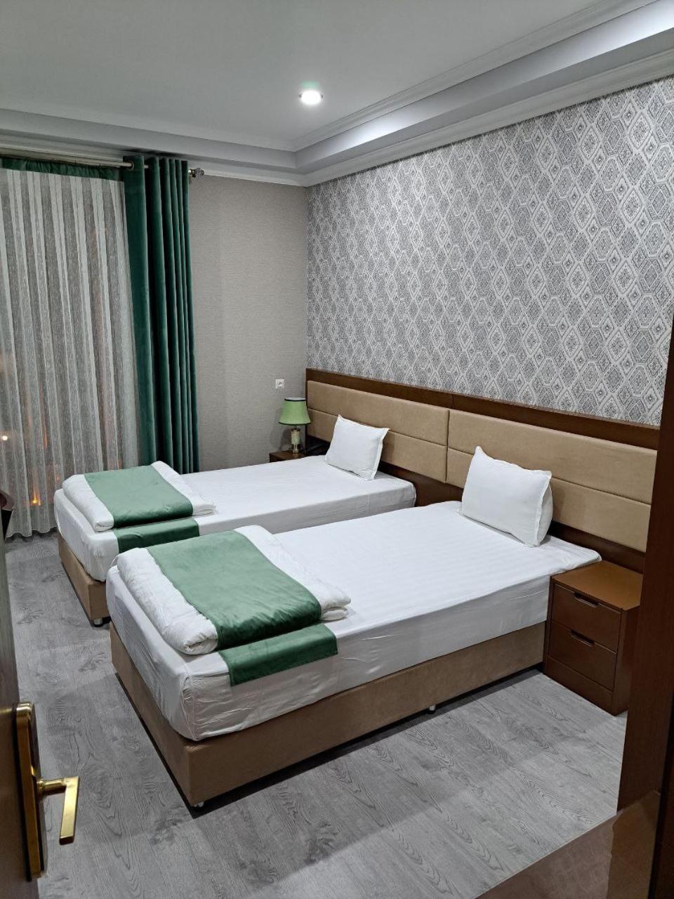 Caravan Plaza Inn Boutique Бухара Екстер'єр фото