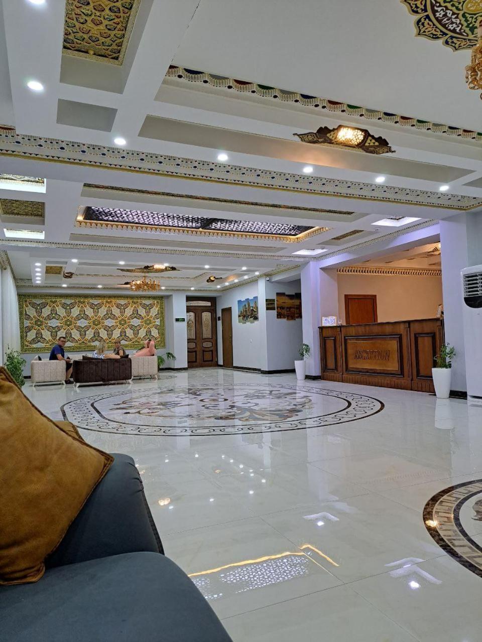 Caravan Plaza Inn Boutique Бухара Екстер'єр фото
